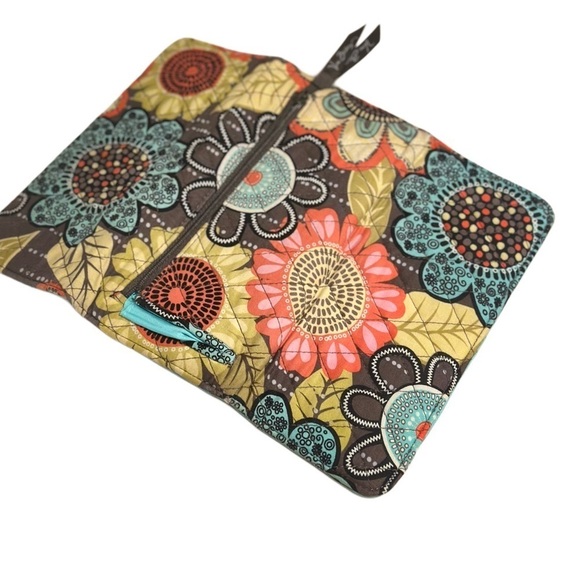 Vera Bradley Glenna Shoulder Bag, Wallet, Sunglass Case & Lanyard Shower Flowers - Picture 9 of 14